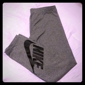 Nike leggings